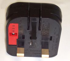 MULTICOMP - SCP.BLACK.10A - 电源转换插头 黑色 10A